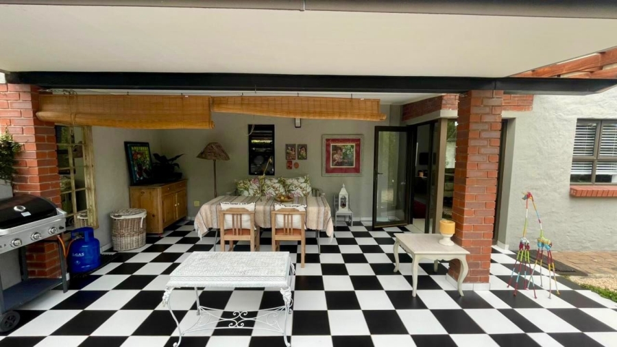 2 Bedroom Property for Sale in Waterval East North West